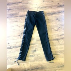 ONTWELFTH SKINNY STRETCHY BLACK JEANS WITH LACED SIDES IN SIZE SMALL